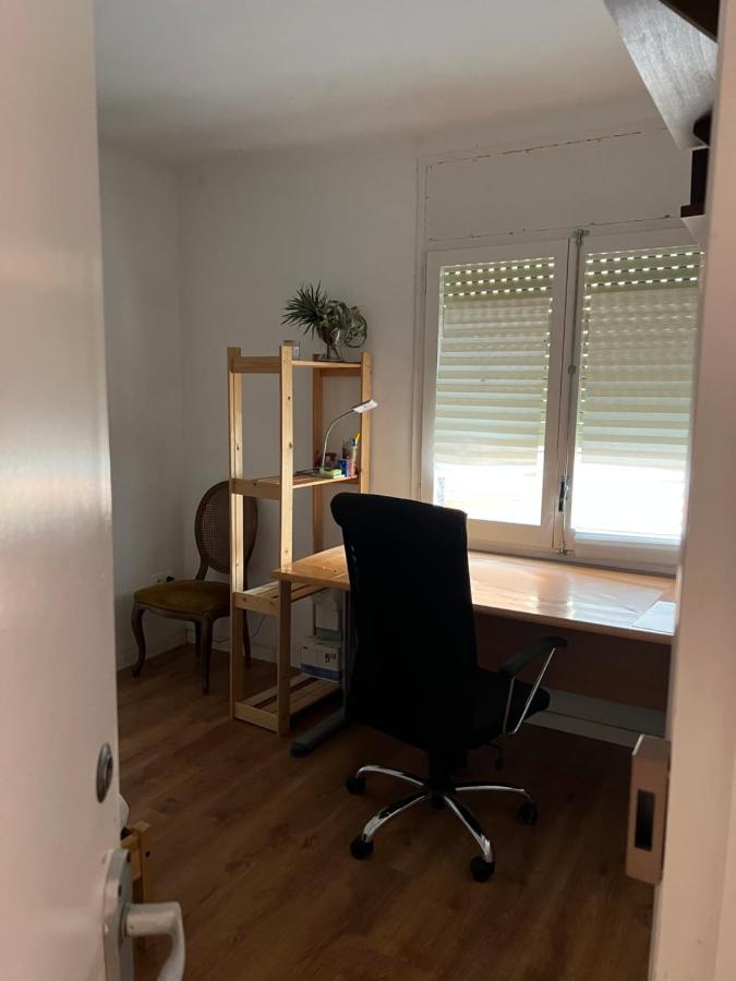 Habitacion Economica Appartement Figueres  Buitenkant foto