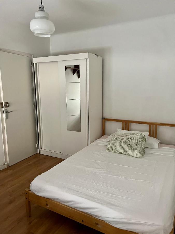 Habitacion Economica Appartement Figueres  Buitenkant foto